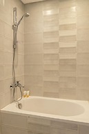 Vesta - Luxury APT - 3Br - CFC IX