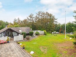 8 Person Holiday Home in Logstor