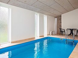 12 Person Holiday Home in Vaeggerlose