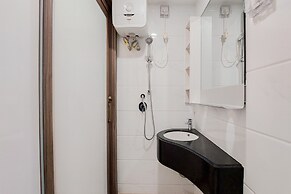 Nice And Comfortable Studio Apartment At Sky House Bsd
