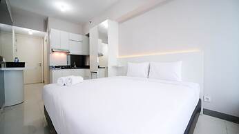 Nice And Comfy Studio At Supermall Mansion Apartment