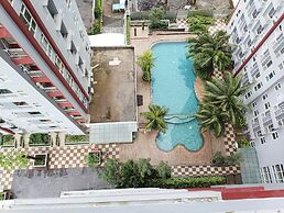Spacious And Comfortable 3Br Vida View Makassar Apartment