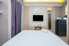 Cozy And Nice Studio At Transpark Cibubur Apartment