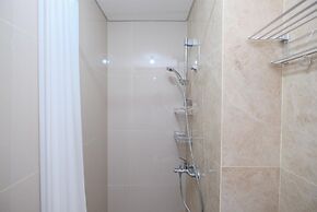 Cozy And Nice Studio At Transpark Cibubur Apartment