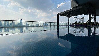 Stunning And Comfortable 2Br Samara Suites Apartment