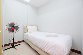 Comfort And Modern 2Br At Royal Heights Apartment