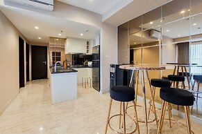 Scenic And Comfortable 2Br Branz Bsd City Apartment