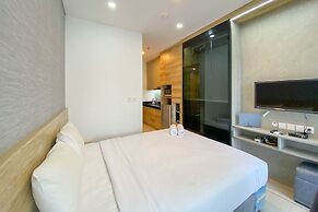 Restful And Comfortable Studio At Ciputra World 2 Apartment
