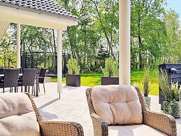 5 Star Holiday Home in Vaeggerlose