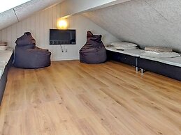 5 Star Holiday Home in Vaeggerlose