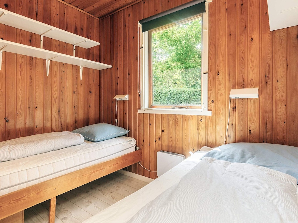 4 Person Holiday Home in Martofte