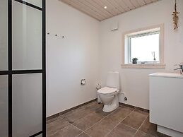 5 Star Holiday Home in Vaeggerlose