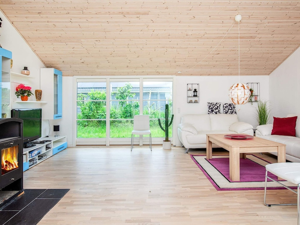 6 Person Holiday Home in Idestrup