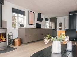 6 Person Holiday Home in Tarm