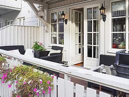 4 Star Holiday Home in Stromstad