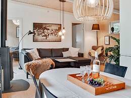 5 Star Holiday Home in Vaeggerlose