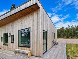 5 Star Holiday Home in Hacksvik