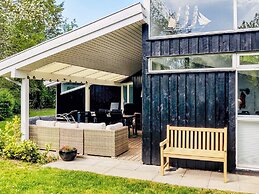 5 Star Holiday Home in Graested