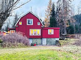 6 Person Holiday Home in Amal