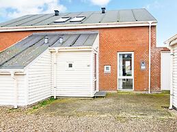 6 Person Holiday Home in Romo-by Traum
