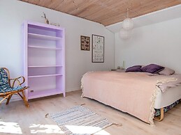 6 Person Holiday Home in Grenaa