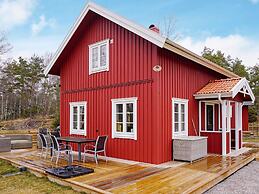 4 Star Holiday Home in Grebbestad