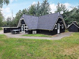 8 Person Holiday Home in Blavand