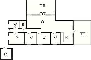 8 Person Holiday Home in Blavand