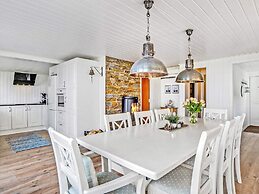5 Star Holiday Home in Vinderup