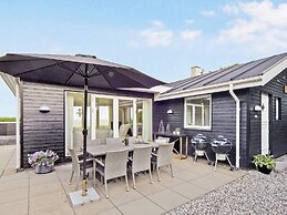 5 Star Holiday Home in Vinderup