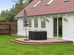 5 Star Holiday Home in Lokken