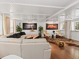5 Star Holiday Home in Lokken