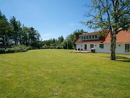 5 Star Holiday Home in Lokken