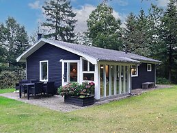 5 Person Holiday Home in Hojslev
