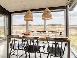 6 Person Holiday Home in Pandrup