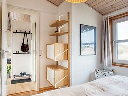 6 Person Holiday Home in Pandrup