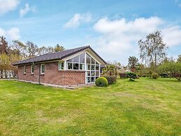 6 Person Holiday Home in Grenaa