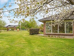 6 Person Holiday Home in Grenaa