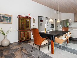 6 Person Holiday Home in Grenaa