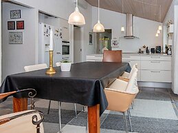 6 Person Holiday Home in Grenaa