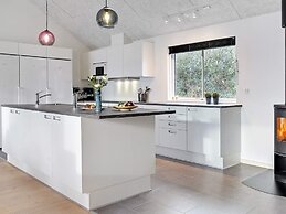 5 Star Holiday Home in Sydals