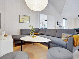 5 Star Holiday Home in Sydals