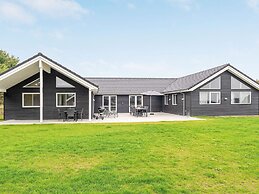 5 Star Holiday Home in Sydals
