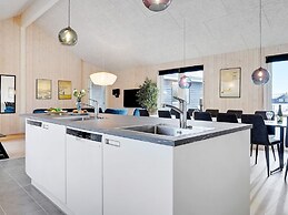 5 Star Holiday Home in Sydals