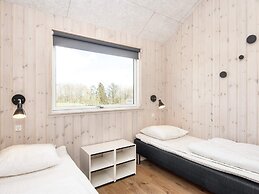 5 Star Holiday Home in Borkop