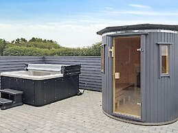 5 Star Holiday Home in Borkop