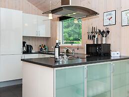 6 Person Holiday Home in Frostrup