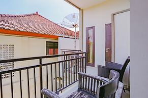 Hotel O Ari Beach Inn