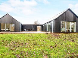 8 Person Holiday Home in Grenaa
