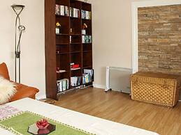 6 Person Holiday Home in Lonevag